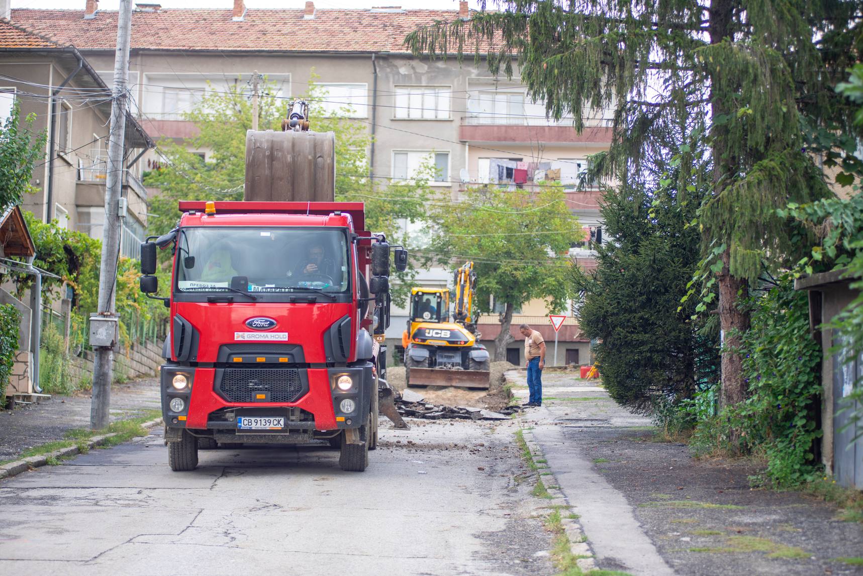  Ремонт на улица в Мездра 